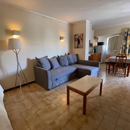 Apartment Da Rocha 3